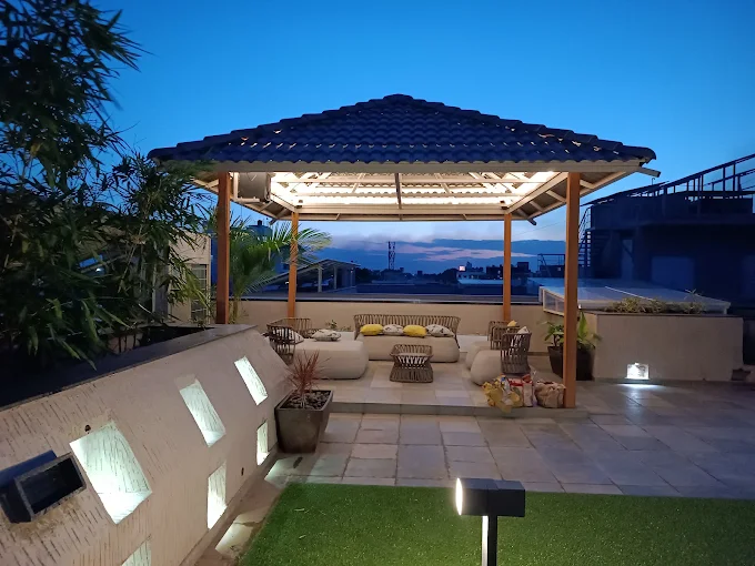Luxury Garden & Botanical Design